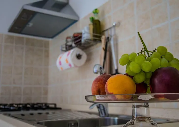 Trulli Di Acchino * לוקורוטונדו