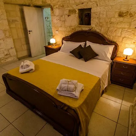 فيلة Trulli Di Acchino